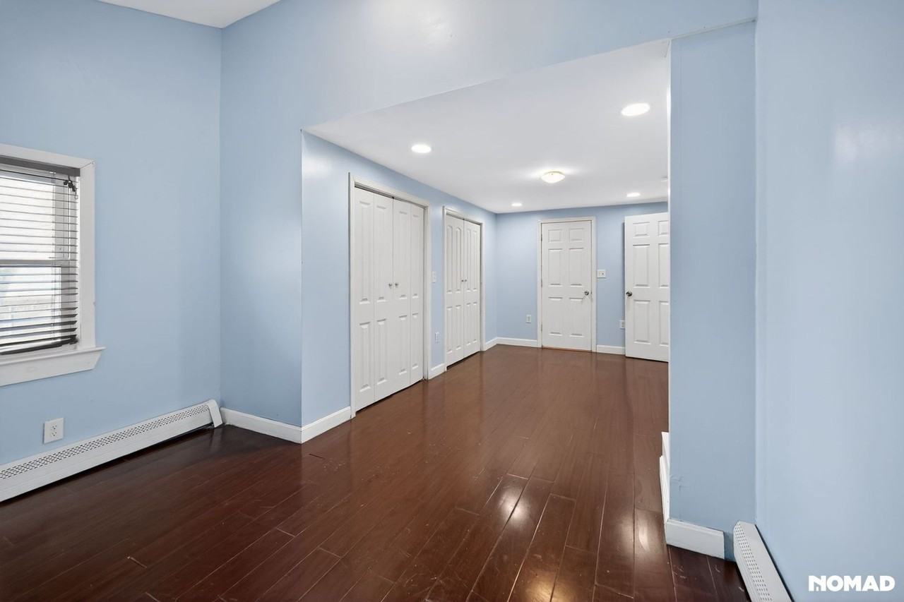 36 Beach St - Photo 6 of 25