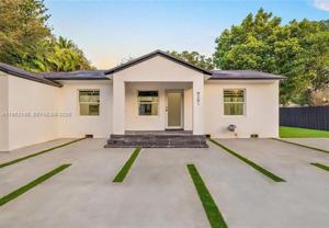 8281 Ne 2nd Ct #8281 - Photo 1 of 1