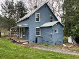 featured image of 2477 Matsen Ln