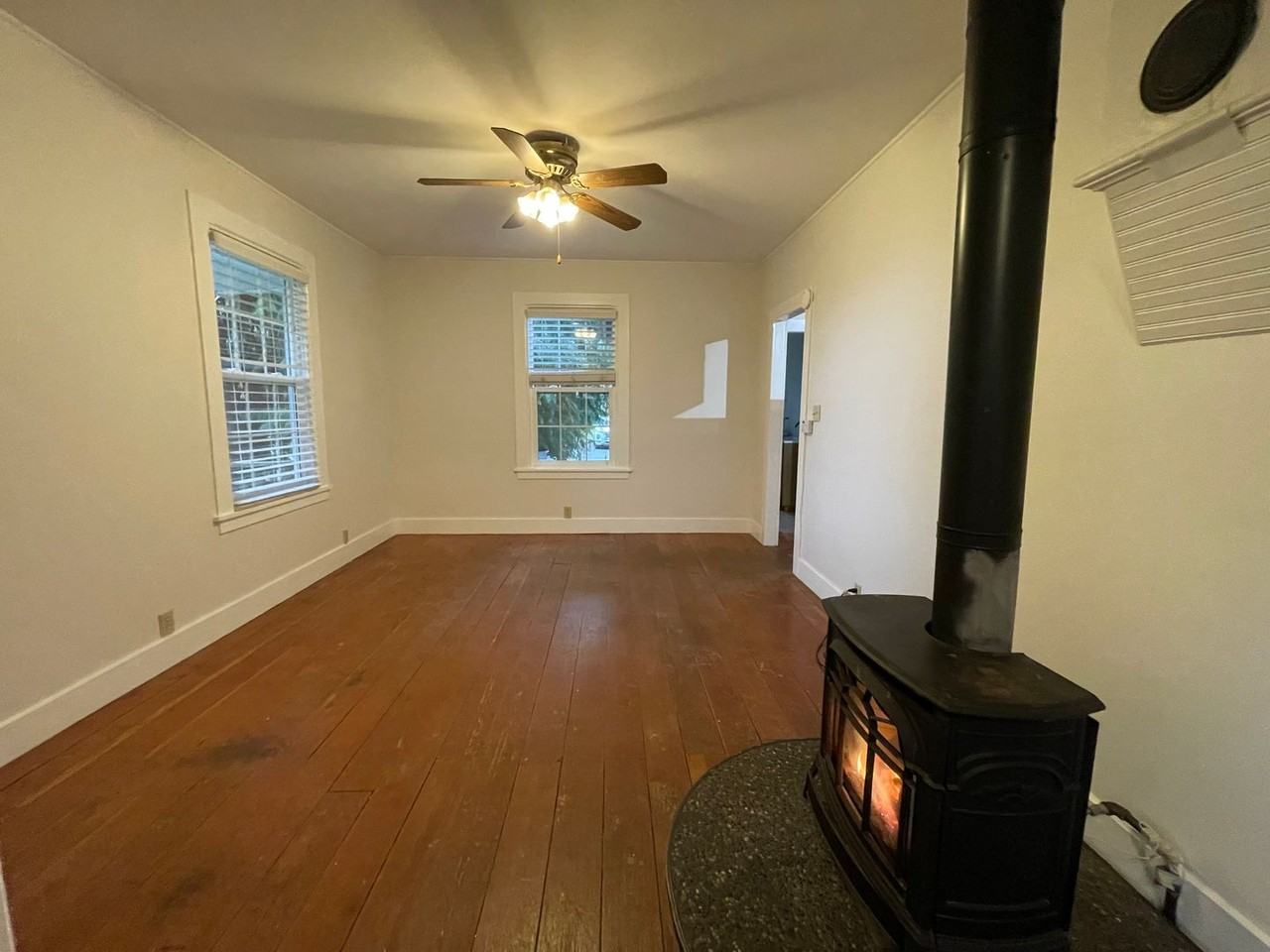 2477 Matsen Ln - Photo 4 of 13