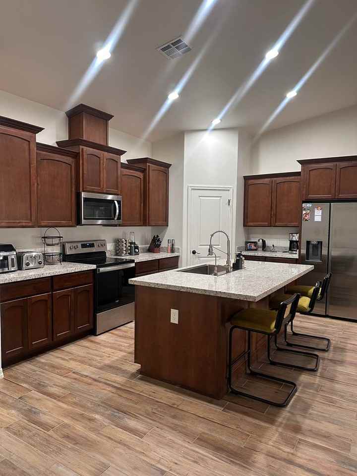 12623 E 51st St - Photo 4 of 21