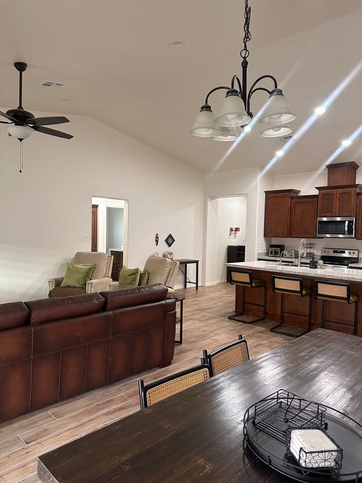 12623 E 51st St - Photo 6 of 21