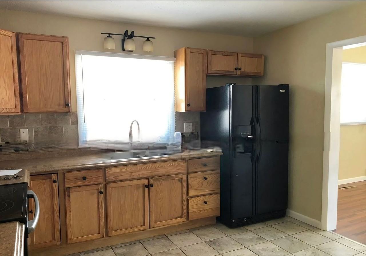 1411 E Orman Ave - Photo 5 of 10