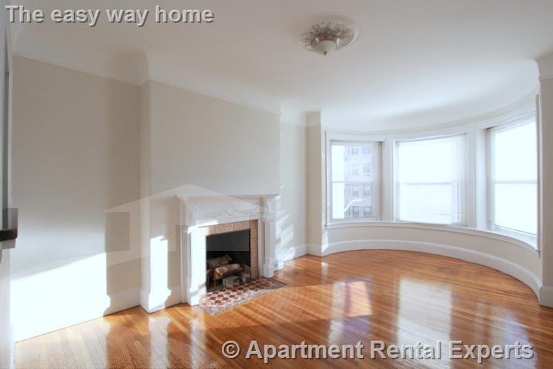 891 Massachusetts Ave #10 - Photo 4 of 14