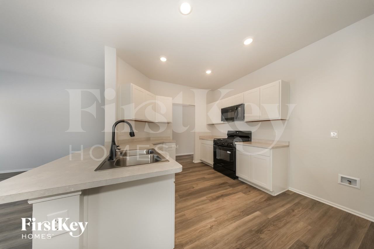 428 Kale Rd - Photo 7 of 19