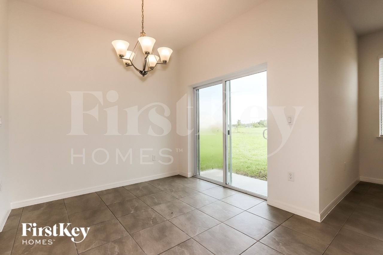 608 Crown Rose Dr - Photo 6 of 19