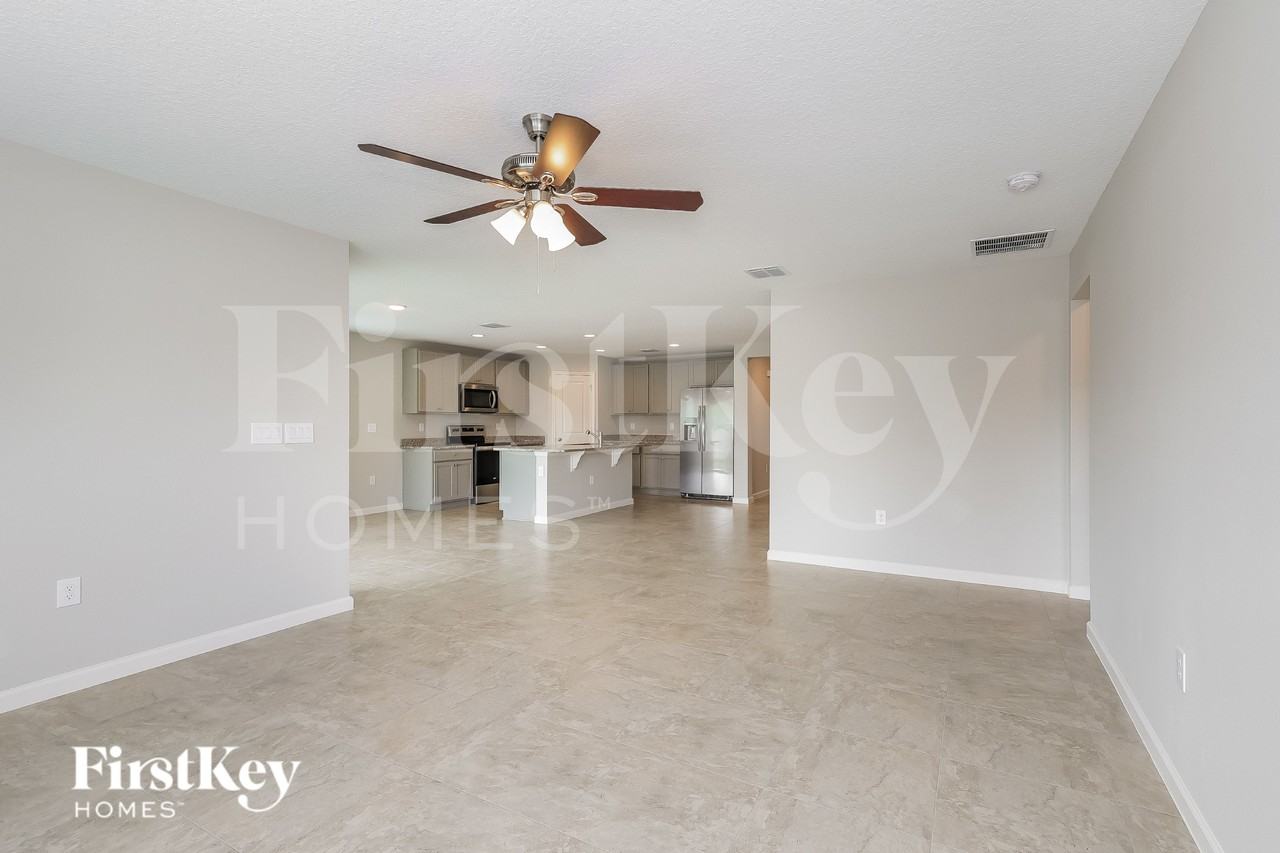 135 Southern Breeze Loop - Photo 3 of 15