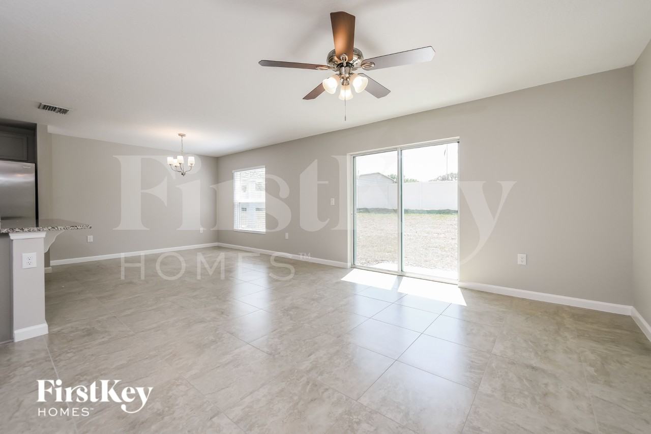 168 Southern Breeze Loop - Photo 3 of 18