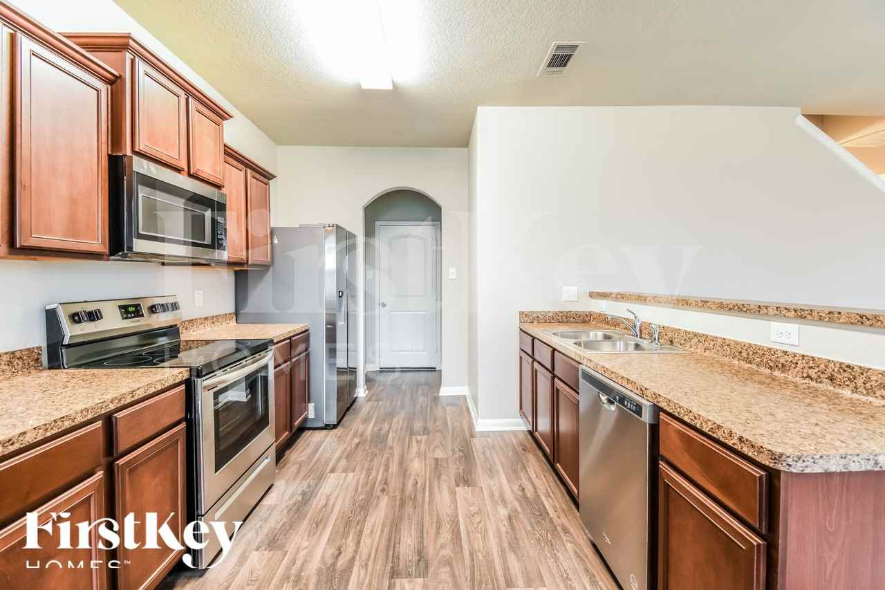 5931 Golden Cove Rd - Photo 7 of 18