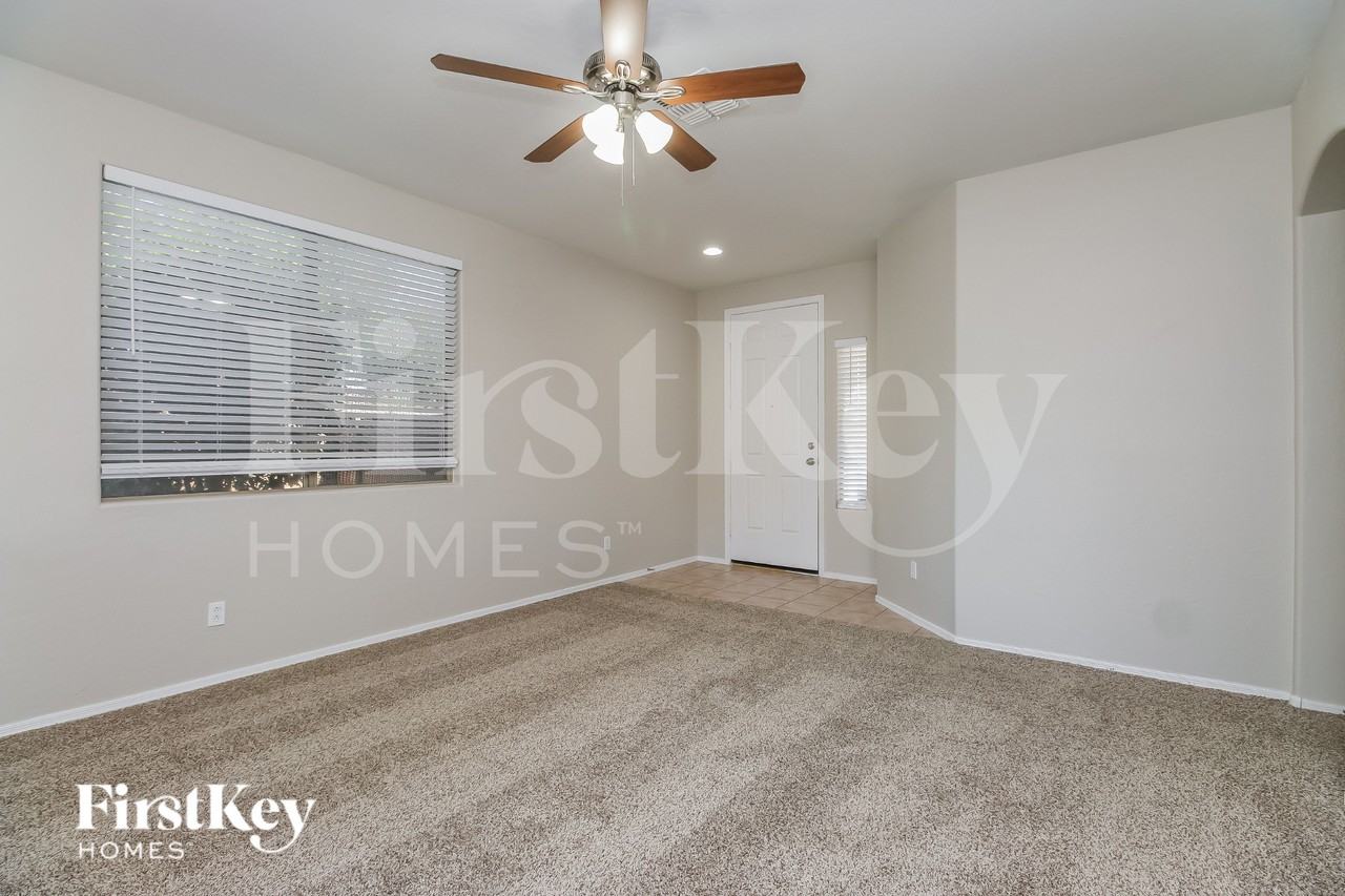 21488 E Camina Plata Ct - Photo 3 of 19