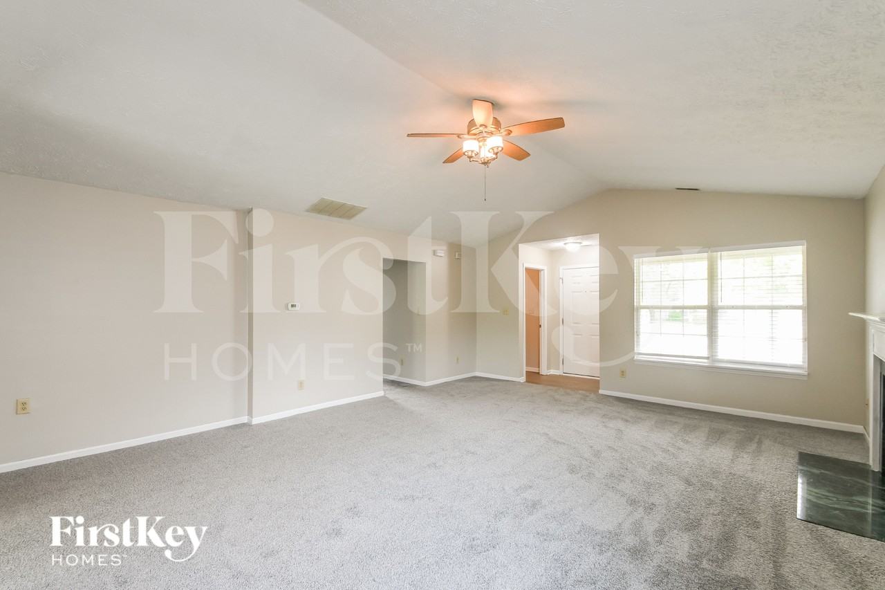 5815 Victory Ave - Photo 7 of 16