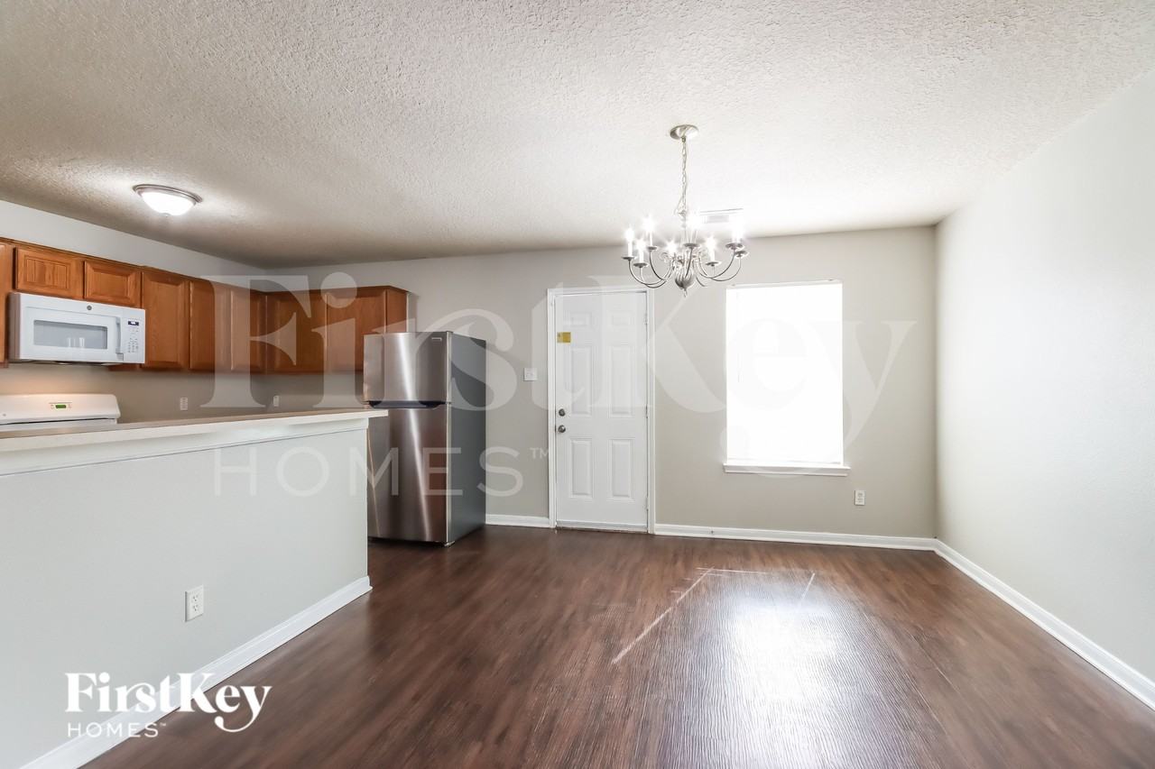 4434 Cannongate Dr - Photo 5 of 16