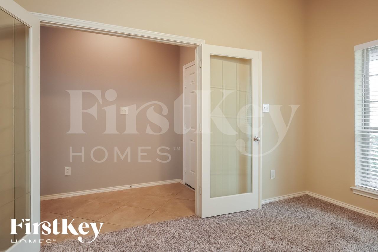 4127 Ponderosa Hills Ln - Photo 6 of 18