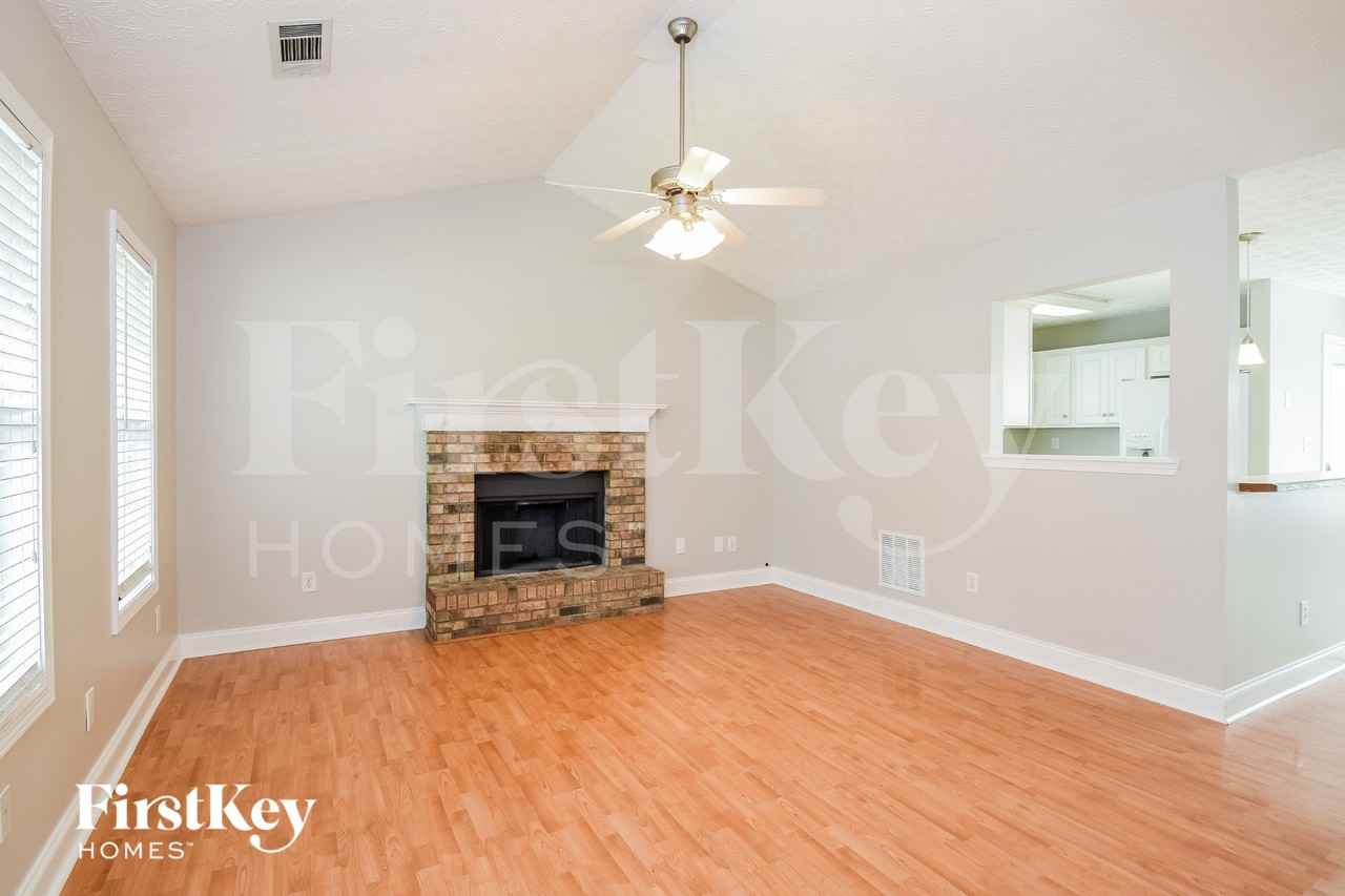 12 Triangle Ln - Photo 3 of 15