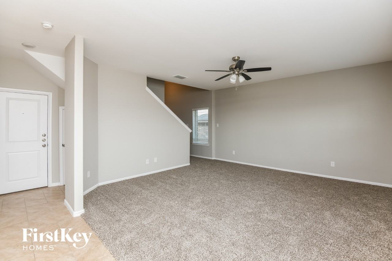 10109 Huntersville Trl - Photo 2 of 15
