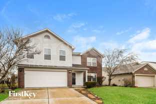 19127 Fox Chase Dr - Photo 1 of 1