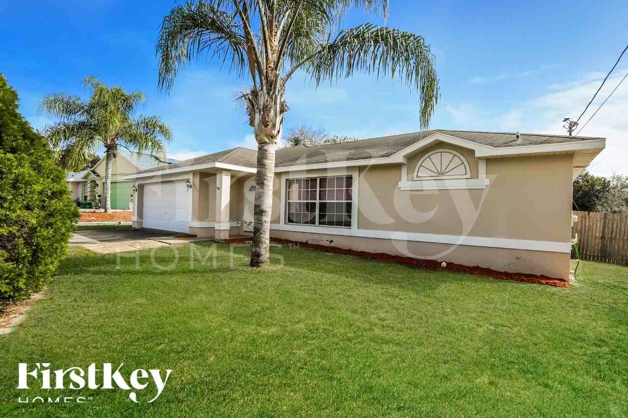 2059 Gallagher Ave - Photo 2 of 18