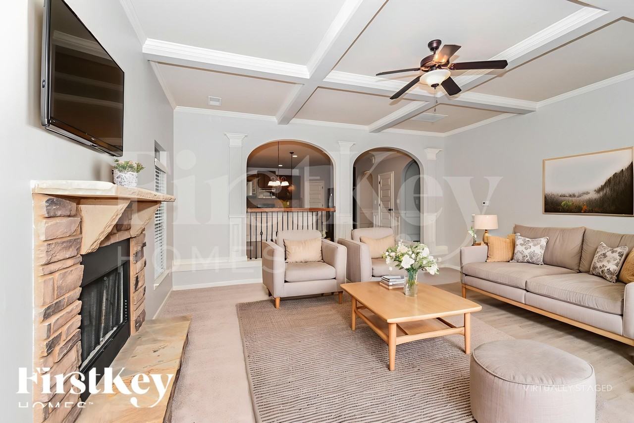 1087 Sly Fox Run - Photo 3 of 18