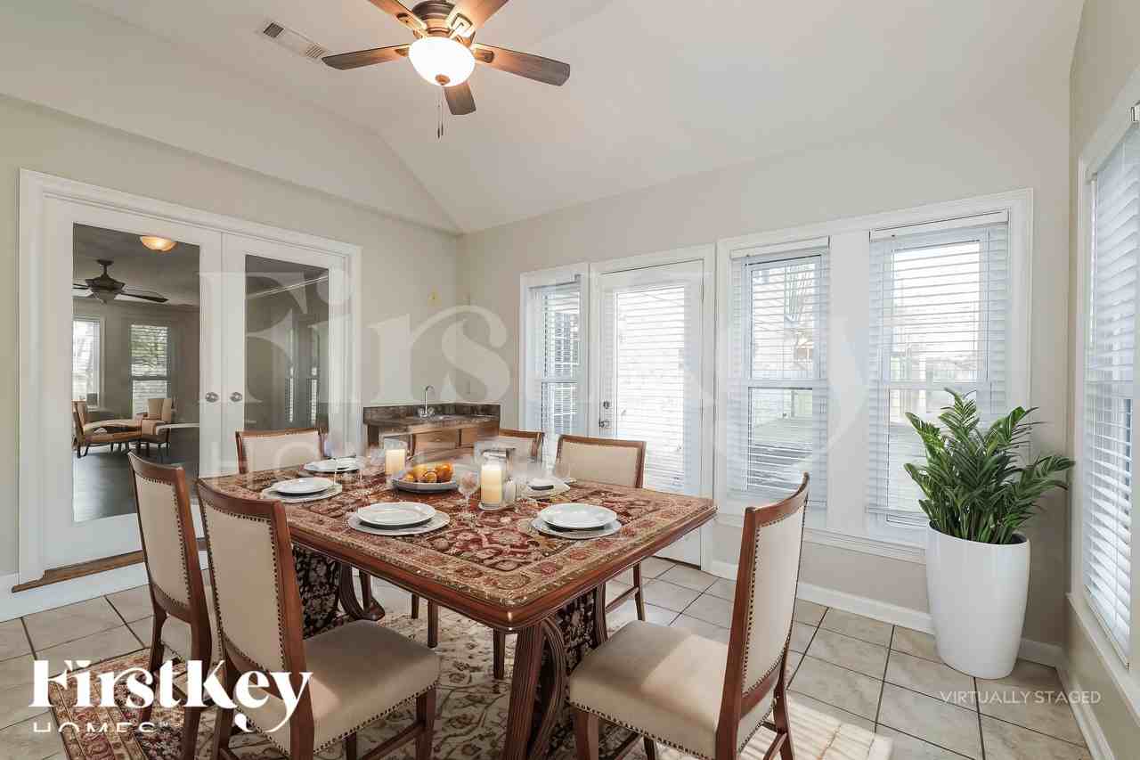 8082 S Regis Pl - Photo 6 of 19