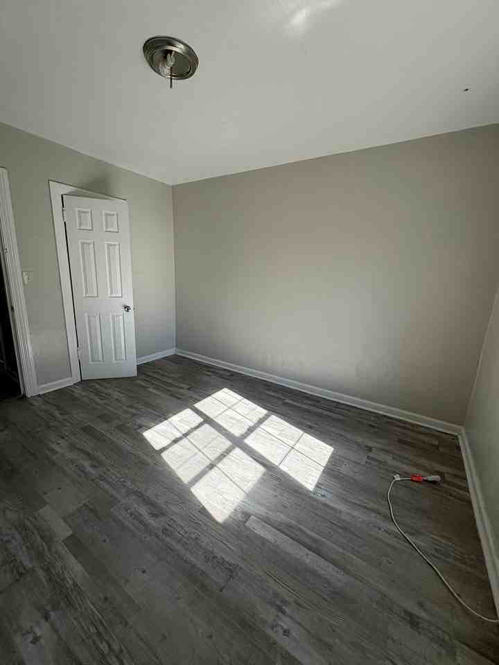 5731 Court M, Unit 5731 - Photo 3 of 5