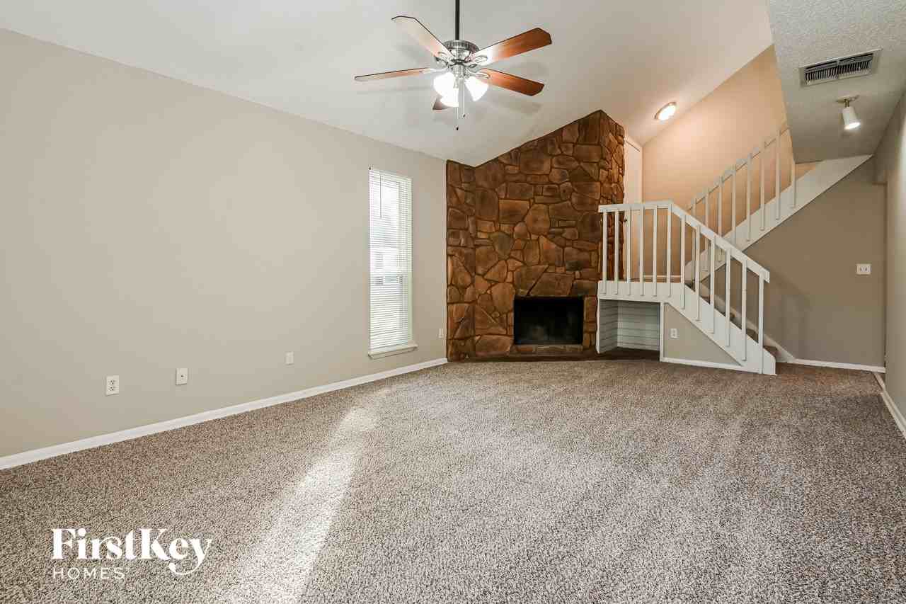 6835 Candlewood Dr S - Photo 3 of 15