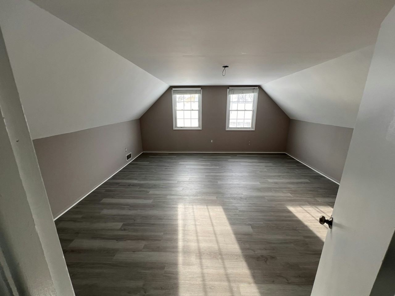 8 Marboro Lane - Photo 7 of 10