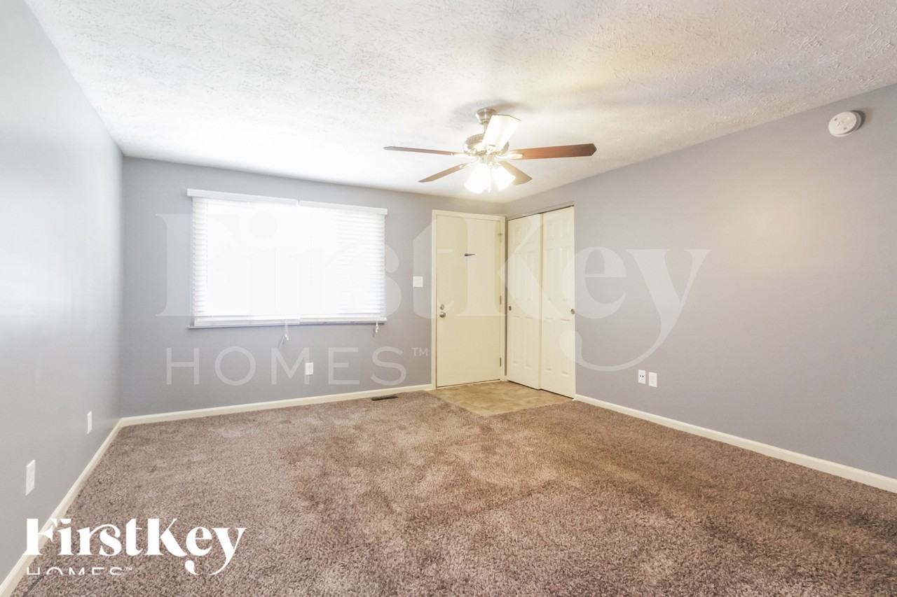 5501 Furnas Ct - Photo 3 of 19