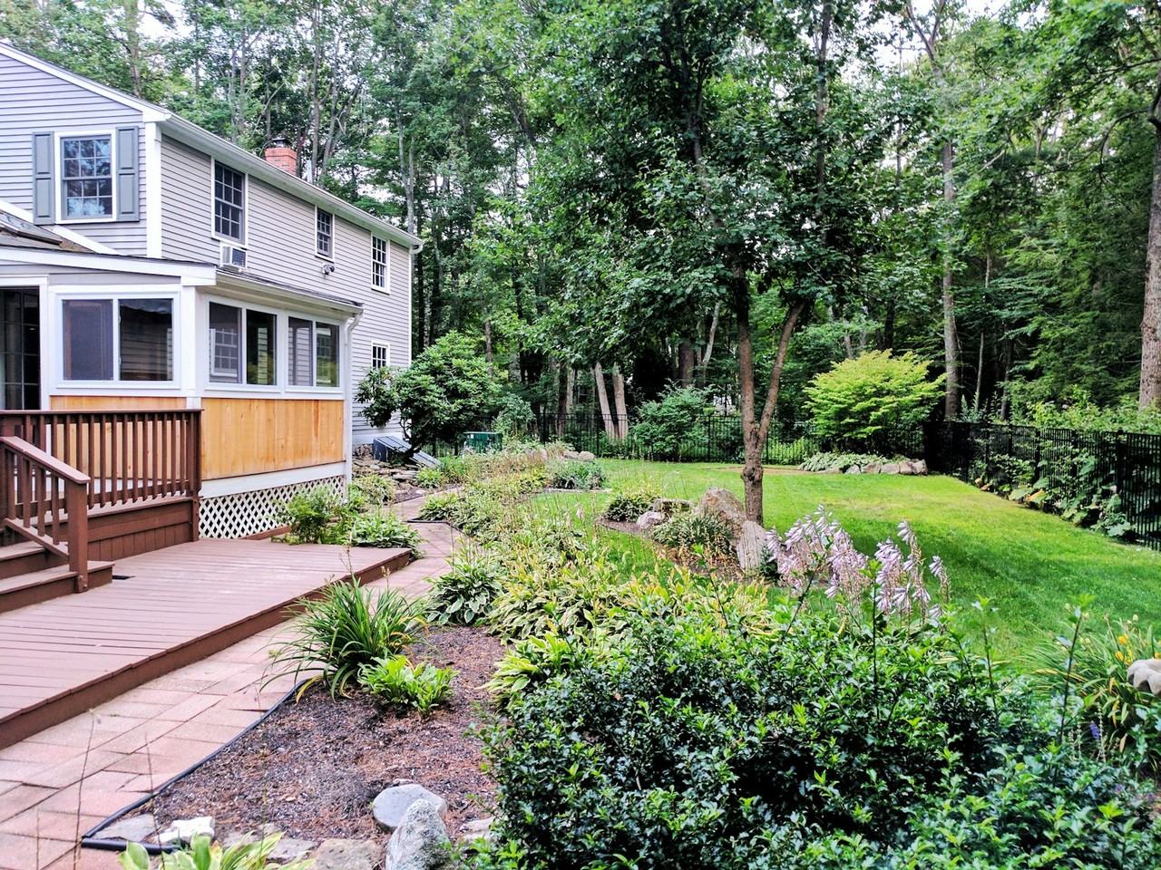 247 Woodland Road - Photo 2 of 32