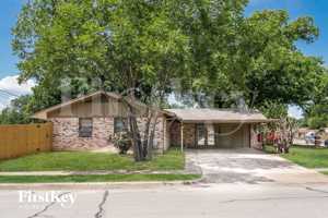 featured image of 2202 Fairfax Dr