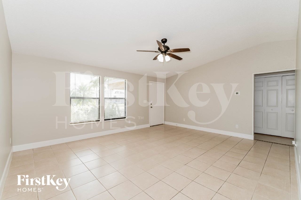 17440 Lebanon Rd - Photo 2 of 18