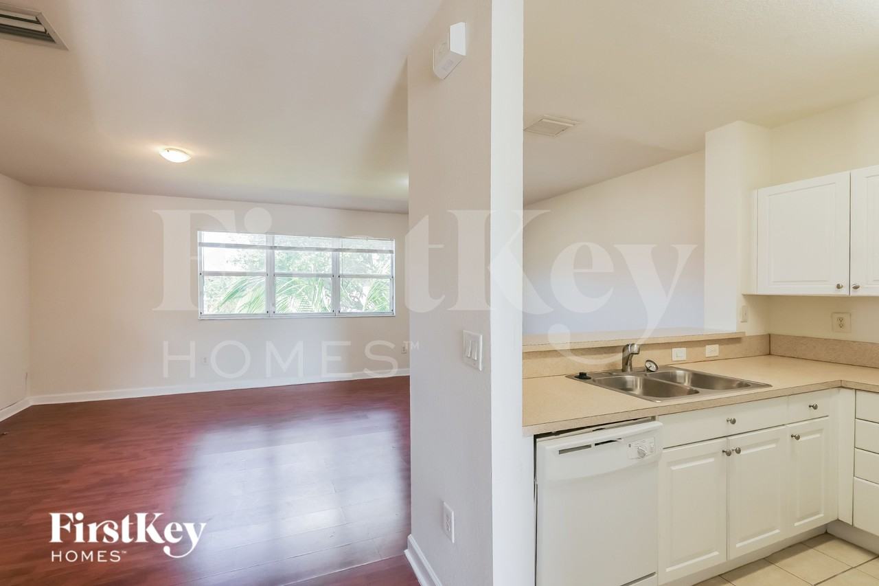 1490 Neroad #205 - Photo 5 of 19