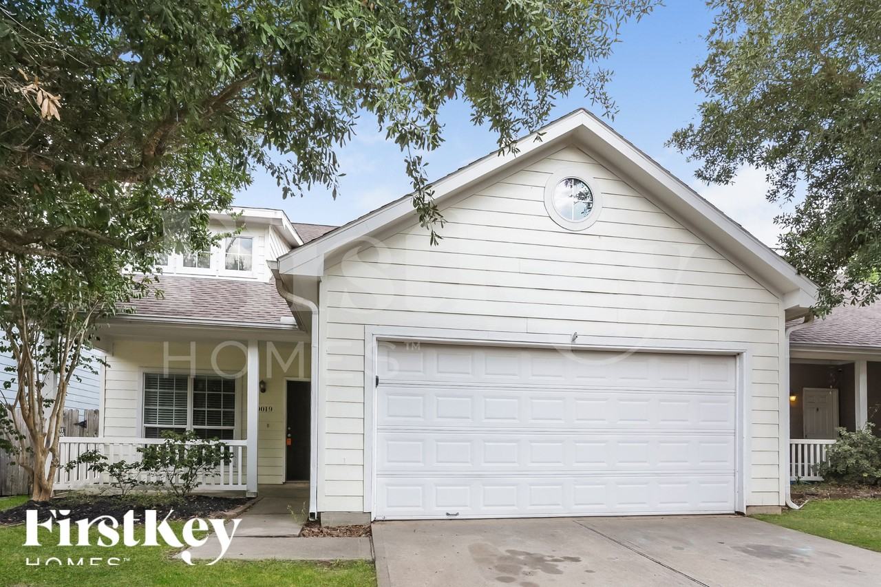 10019 Sweetnectar Ln