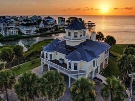 featured image of 22621 Bay Point Dr