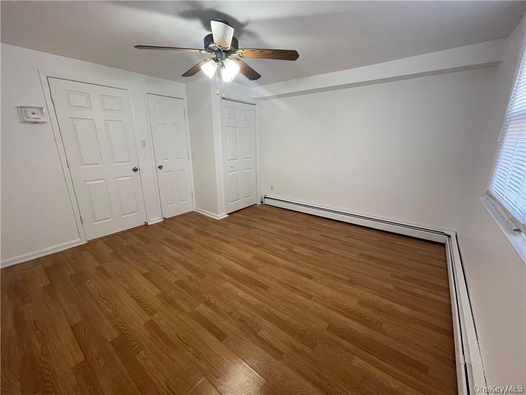 2925 Schurz Ave - Photo 4 of 6