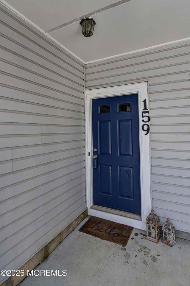 159 Tulip Ln - Photo 5 of 33