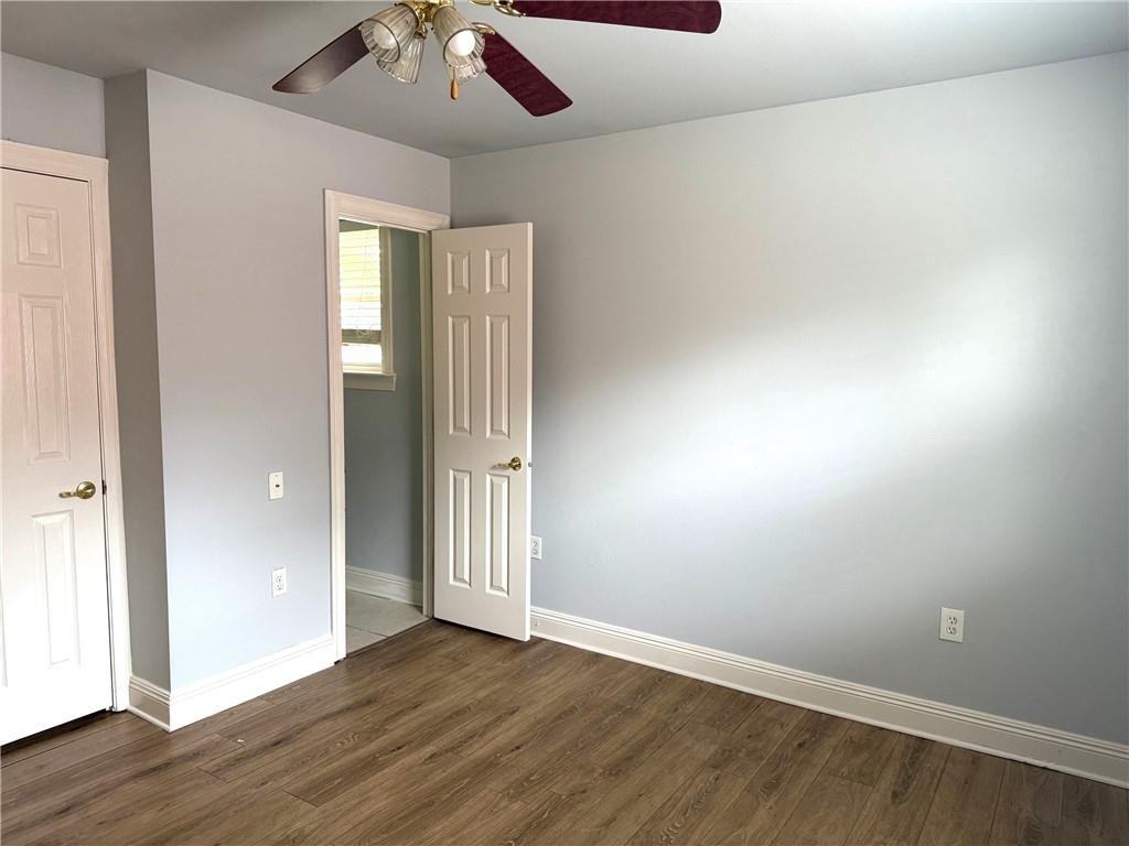 3845 Berkley St - Photo 6 of 11