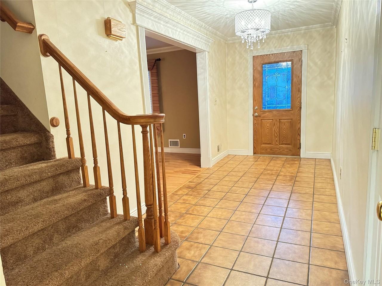 9 Glen Rose Ct - Photo 2 of 17