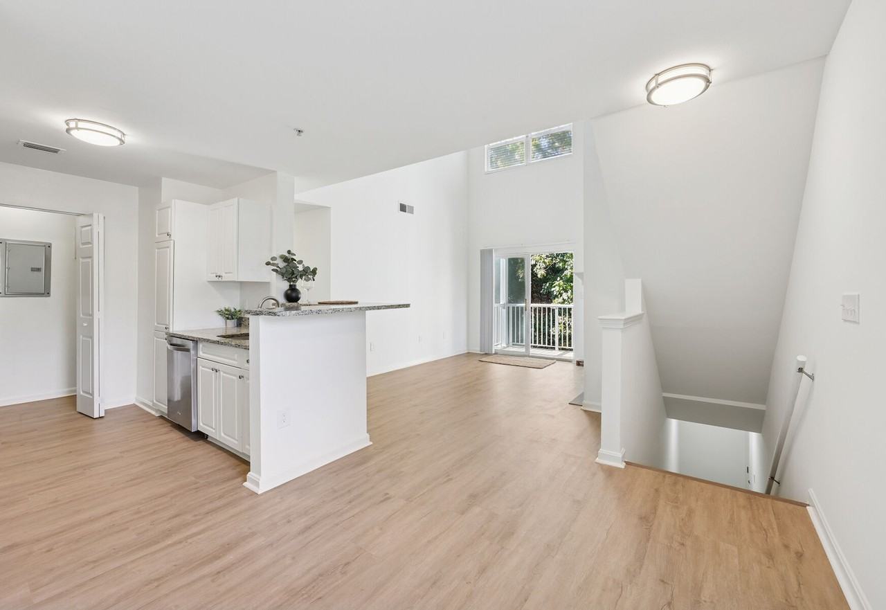 The Estates - Photo 4 of 25