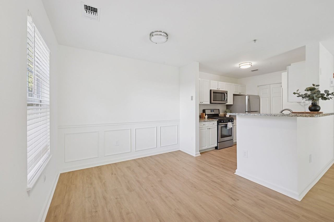 The Estates - Photo 5 of 25