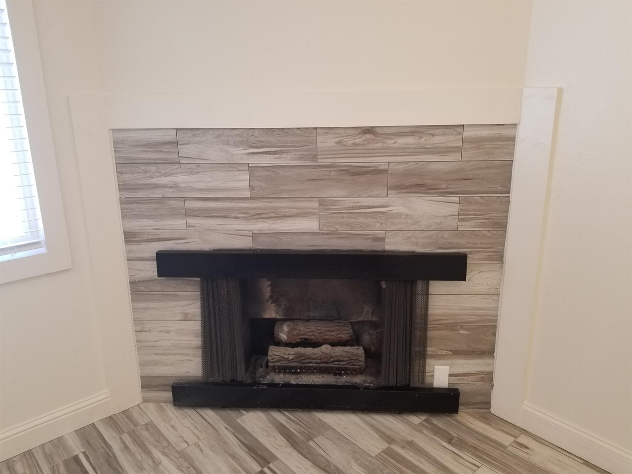 1716 H Street, 95811 - Photo 3 of 11