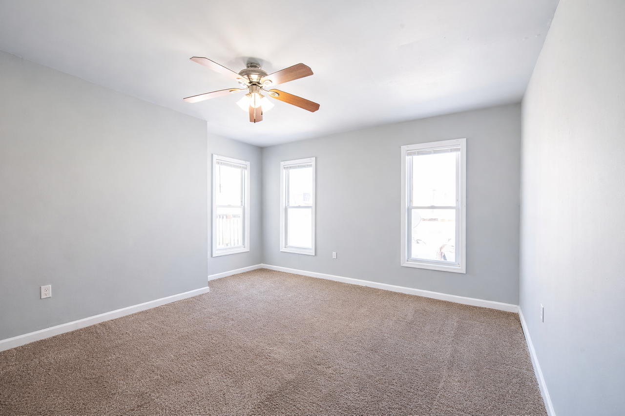 42 - 48 Scott Street - Photo 4 of 10