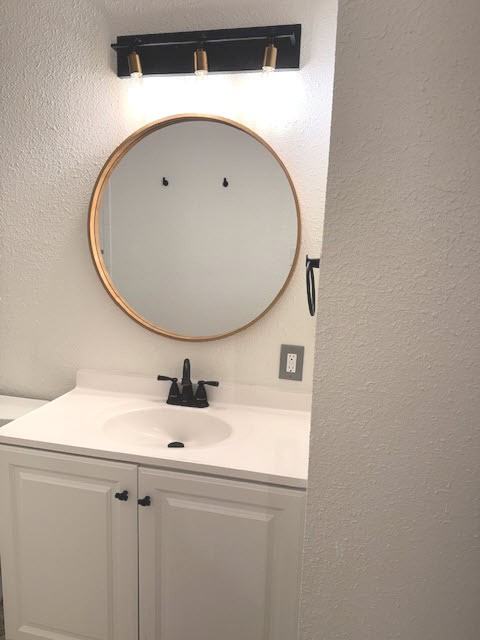 402 Cornell Drive Southeast - Photo 2 of 14