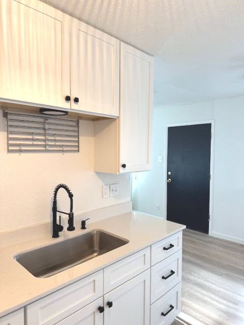 402 Cornell Drive Southeast - Photo 3 of 14