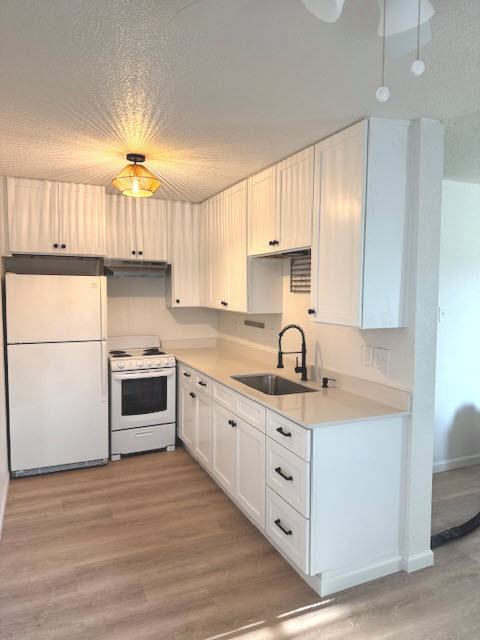 402 Cornell Drive Southeast - Photo 4 of 14