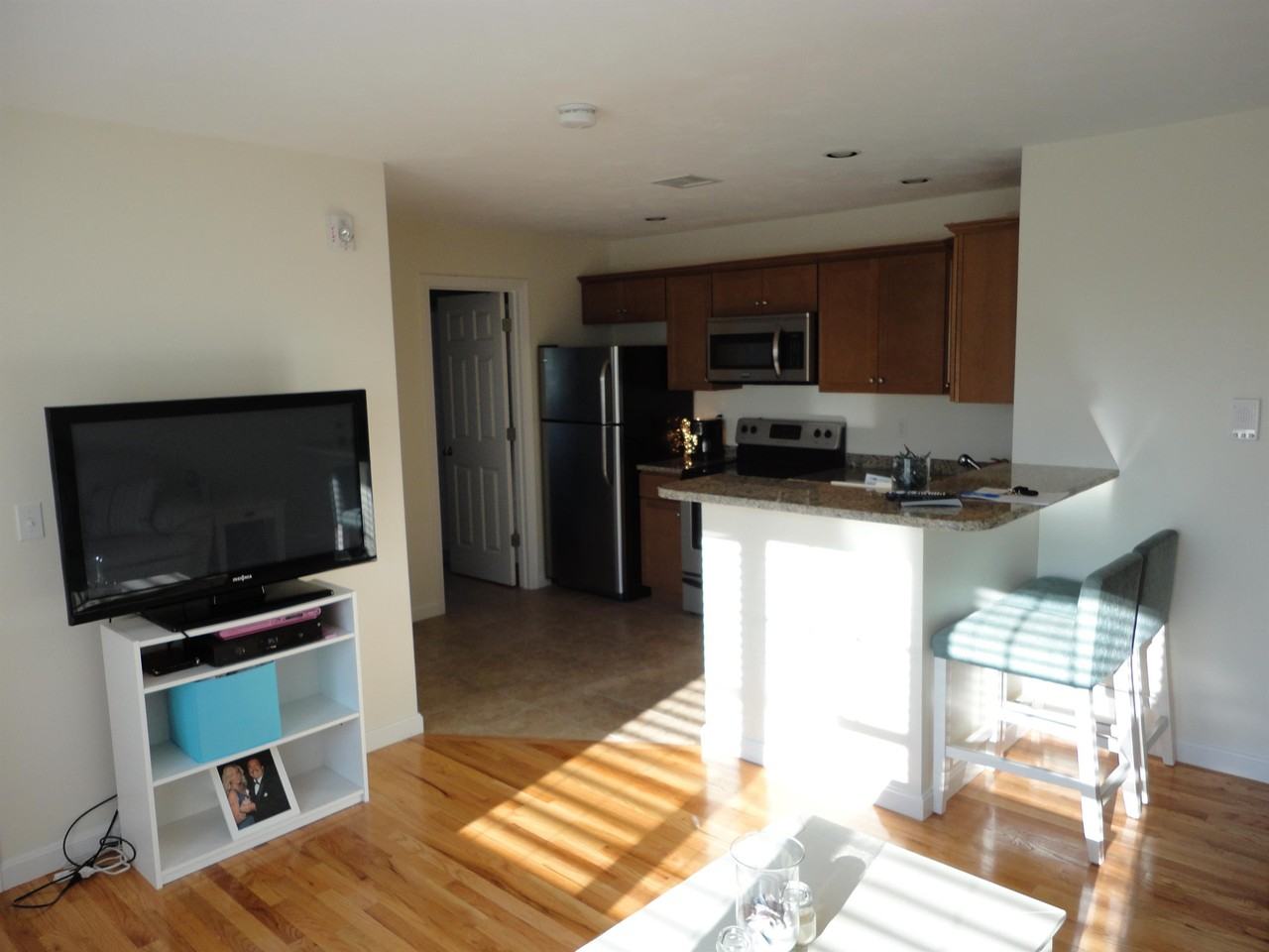 154 Bedford Street - Photo 7 of 9