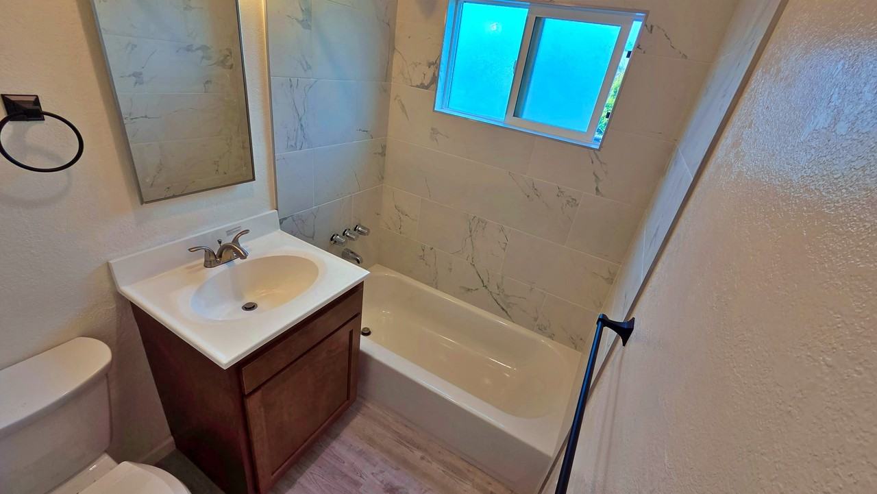 3768 FRONT ST - Photo 4 of 6