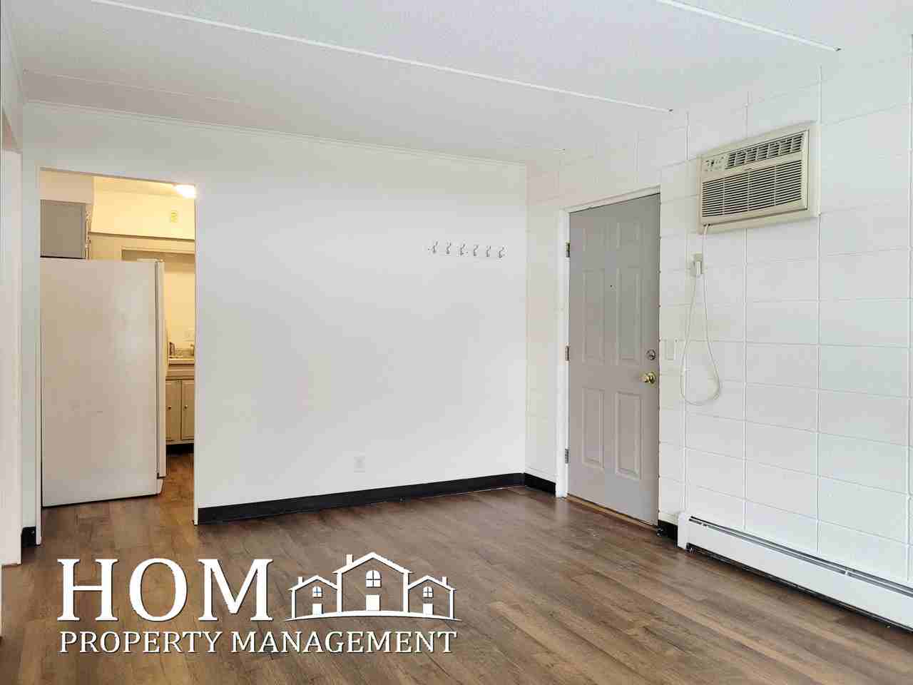 512 3rd Street Northeast - Photo 3 of 12