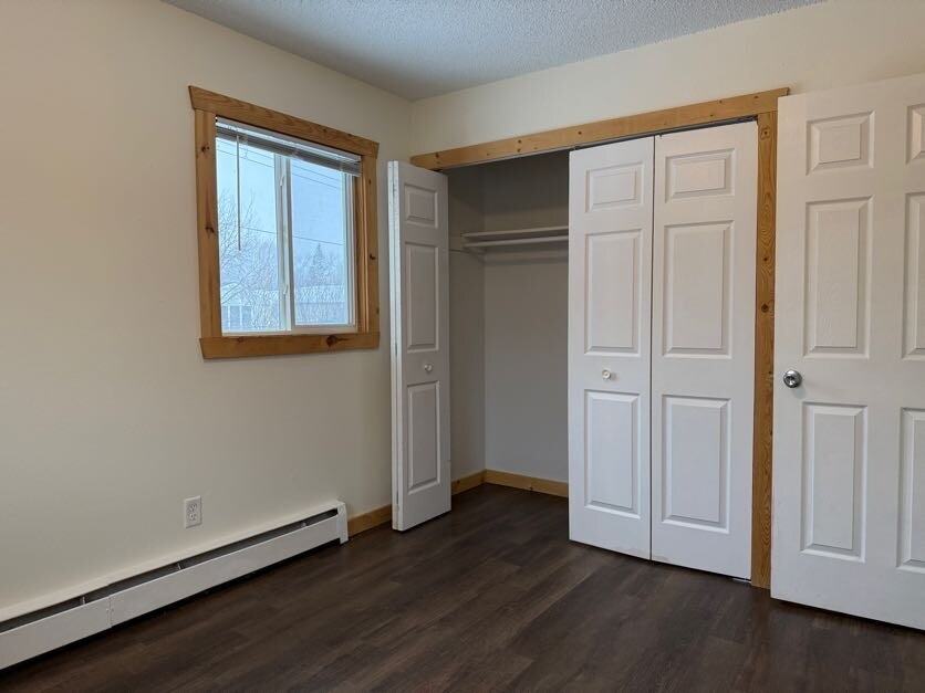 625 2nd Ave W - Photo 2 of 19