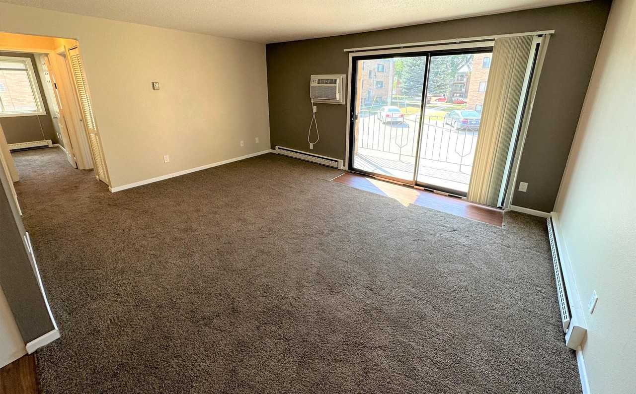 316 S Elm St - 16 PLEX - Photo 2 of 20