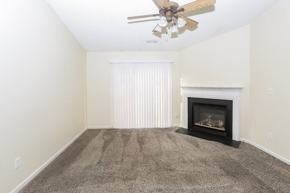 1056 Meadowbrook Ln Sw - Photo 4 of 14